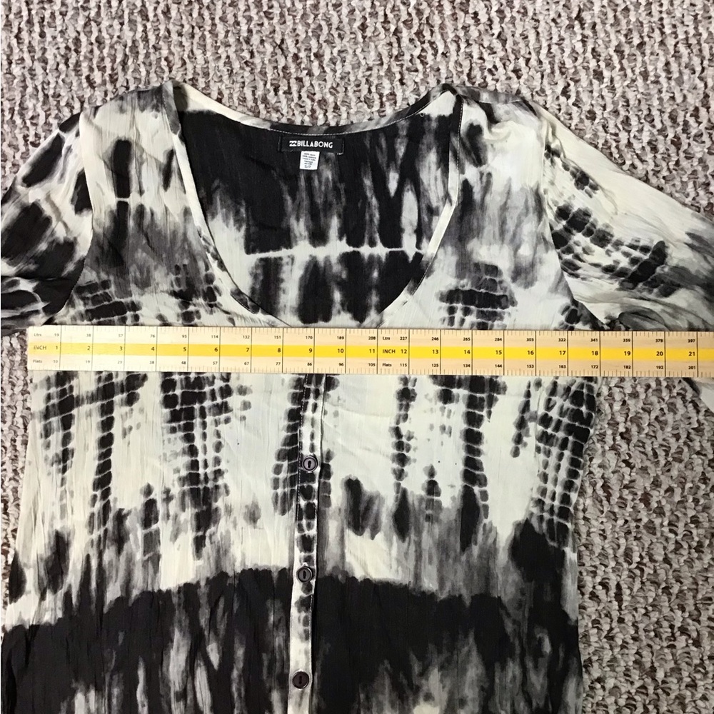 Billabong - Picture 8 of 12